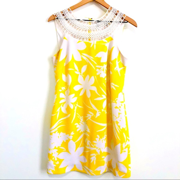 Jessica Howard Dresses & Skirts - NWOT | Jessica Howard | Floral Crochet Detail Shift Dress